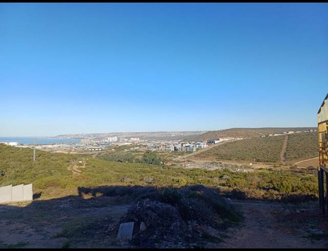 LAND FOR SALE IN SEEMEEU PARK